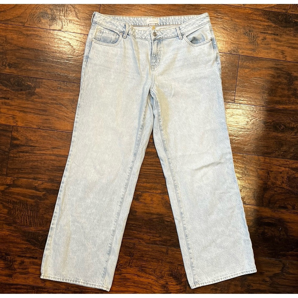 PacSun Low Rise Girlfriend Wide Leg Jeans Light Wash Size 31